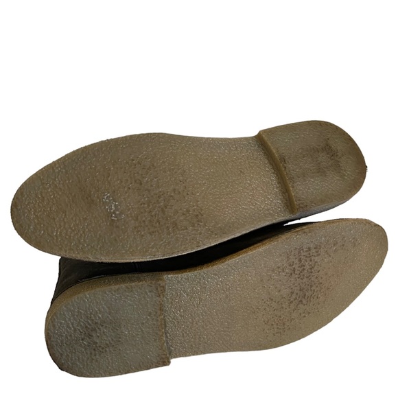 KENNETH COLE REACTION Dark Gray Suede Pull On Ankle Boot Size 10.5 - Picture 7 of 10